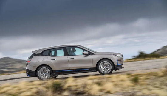 Корабли быстрого хода SUV EV автомобилей 200km/h BMW IX Xdrive40 AWD долгосрочные EV