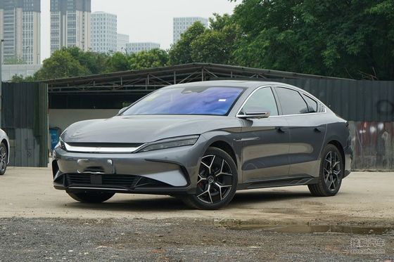 Автомобили высокой эффективности BYD Хана электрические