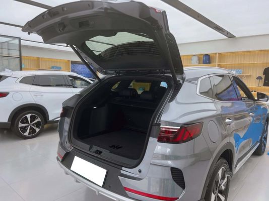 AWD автомобили ECO дружелюбные электрические