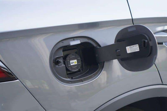 автомобиль 230km/h гибридный SUV