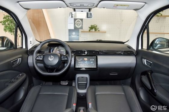 корабли Leapmotor T03 CLTC 403km EV SUV автомобилей 100km/h небольшие электрические SUV