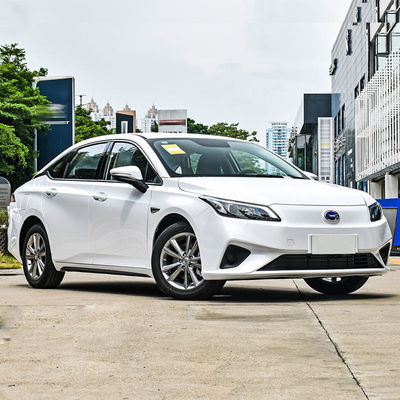 Автомобиль роскошного седана мотора 135kW электрических автомобилей одиночный e GAC Aion s средний