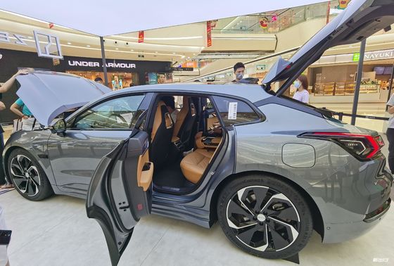 Zeekr 001 большой электрический автомобиль долгосрочное 732km роскошное 6.9s к 100km/H