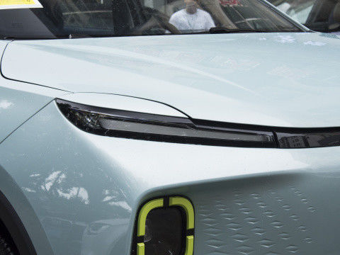 Небольшая геометрия e 320km Geely электрических автомобилей SUV ECO дружелюбная 401km 5 дверей 5 Seaters