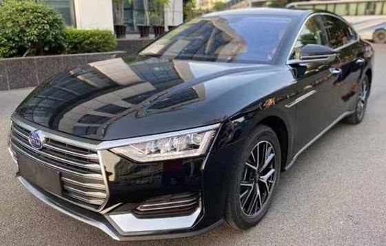 Ряд ручного привода 185km/h 506km левой стороны роскошного седана электрических автомобилей BYD E9 большой