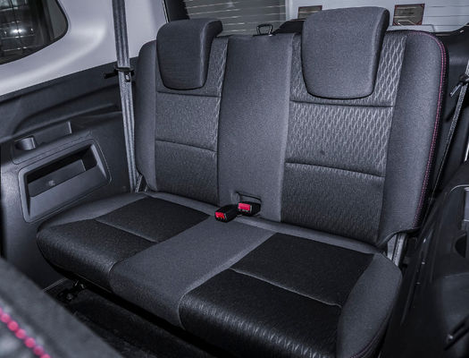 Литий-ионный аккумулятор автомобиля электрических автомобилей MPV 6 Seater EV Changan Auchan A600EV чистый