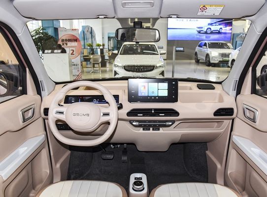 Хэтчбека мест автомобилей 4 панды энергия 120km NEDC мини EV Geely электрическая новая