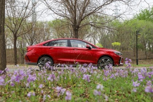 BAIC электрическое SUV подержанный Пекин EU5 плюс R600 использовало левые автомобили ручного привода