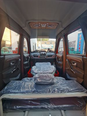 Бензиновый замкнутый моторизованный пассажирский трехколесный велосипед с многоцветным двигателем Максимальная скорость 70 км/ч