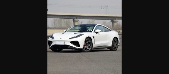 64.27 кВтч Автомобили с батареей @ NEZHA GT 560 км дальность энергосберегающий 2-дверный 4-местный спортивный автомобиль