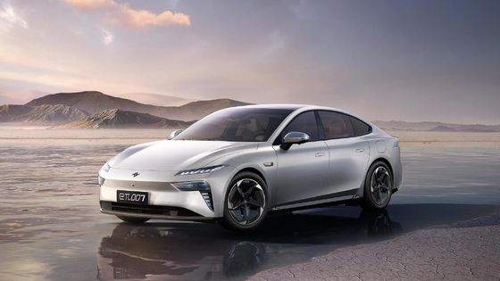 Dongfeng Eπ 007 с дальностью 1200 км и ножничной дверью Максимальная скорость 165 км / ч 5 дверей