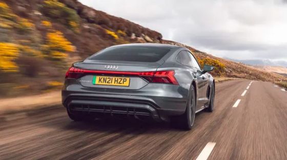 2023 Audi e-Tron GT Ультимативный четырехдверный электромобиль с мощностью 673 л.с. 480 км CLTC и емкостью батареи 93,4 кВтч