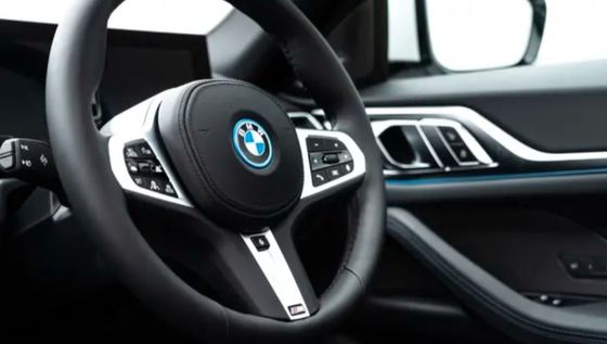 Новейший и полный привод на BMW i4 с двойными электрическими двигателями