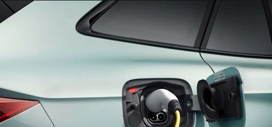 Достаточно удобная езда и похвально быстрая на Skoda Enyaq iv80 82kWh аккумулятор с одним двигателем, электромобиль с задним приводом