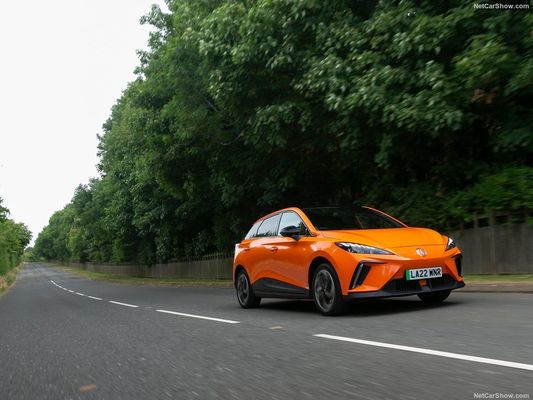 Новая Энергия 2024 самый горячий чисто электрический автомобиль MG4 EV с 250N.m крутящий момент Max. 986l