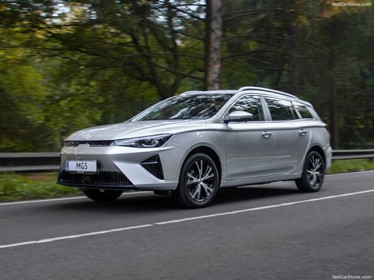Комфортный электромобиль на MG 5 EV с достойным диапазоном 344 км и возможностью суперзарядки