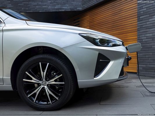 Комфортный электромобиль на MG 5 EV с достойным диапазоном 344 км и возможностью суперзарядки