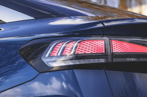 Volkswagen ID 7 Новый механический автомобиль со скоростью 155 макс 204 лошадиных сил