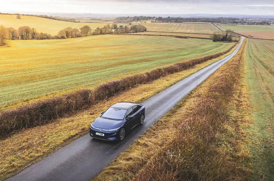 Volkswagen ID 7 Новый механический автомобиль со скоростью 155 макс 204 лошадиных сил