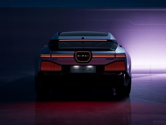 2023 Чистый электрический седан Hiphi Z 4WD электрический автомобиль с дальностью 705 км