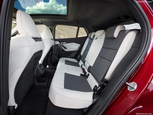 Горячая продажа Электромобиль 2024 для BMW IX2 449Km Высокоскоростной Автомобиль новой энергии