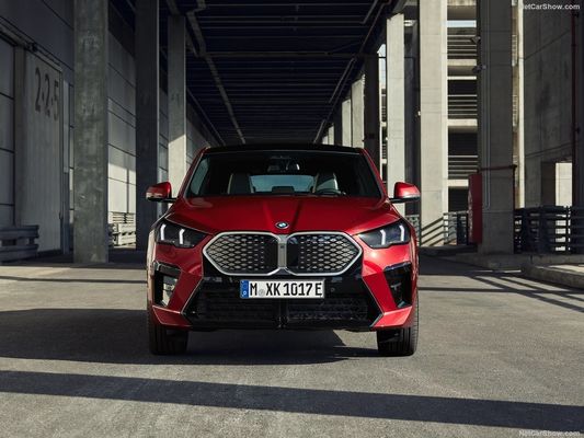Горячая продажа Электромобиль 2024 для BMW IX2 449Km Высокоскоростной Автомобиль новой энергии