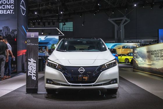 Без бензина с дальностью 180 миль для местных поездок на 2024 Nissan Leaf S хэтчбек новые энергетические автомобили