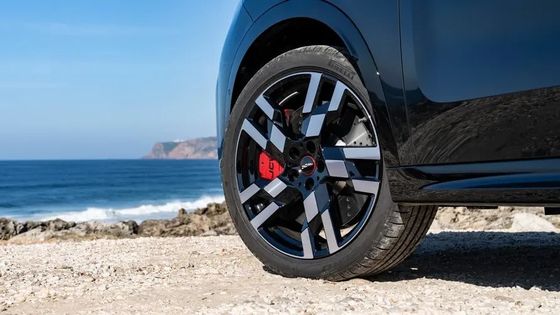 2024 Чистый электрический автомобиль Mini Cooper Countryman E семейный внедорожник с квадратной формой 462 км дальность с 150 км мотора