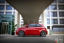 2024 FIAT 500e FWD Мини электрические автомобили 42 кВтч батарея с максимальной скоростью 94 миль в час