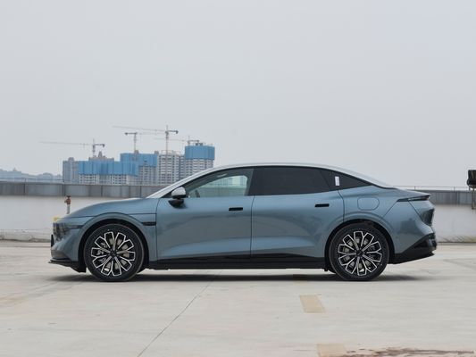 2024 Zeekr 007 Электрический автомобиль высокой скорости Новое энергетическое транспортное средство 770 км пробега