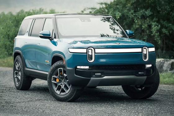 2023 RIVIAN R1S Четырехмоторный 800P.S. Диапазон 660 км, достигающий 60 миль в час за 3,1 сек. Все электрическая силовая установка W 7-местный высококлассный карбин