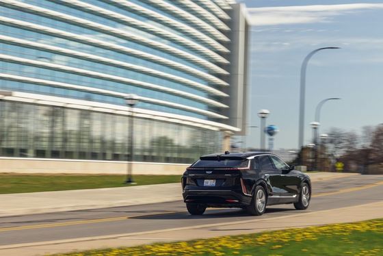 2024 Кадиллак Лирик 308 миль пробега в более высокой кабине