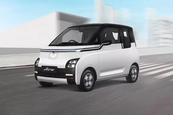 Новый электрический мини-автомобиль Wuling Air ev RHD Air EV поставляется с электродвигателем мощностью 30/50 кВт