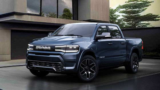 Все электрический Ram 1500 REV с исключительными показателями в буксировке, дальность 350 миль на 168 кВтч батареи