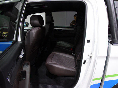 JAC T9 HUNTER EV полностью электрический пикап с двойным электрическим приводом и дальностью более 310 миль (500 км)