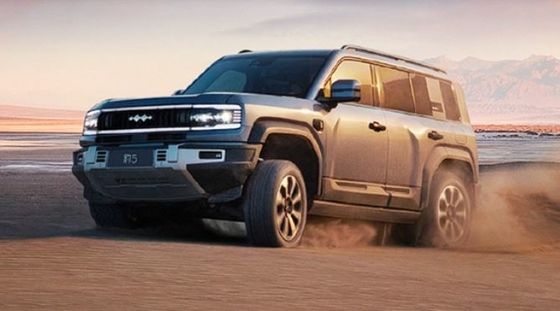 Новый электрический четырехколесный привод PHEV Byd Formula Leopard 5 с максимальной мощностью 505 кВт и максимальным крутящим моментом 760 нм.