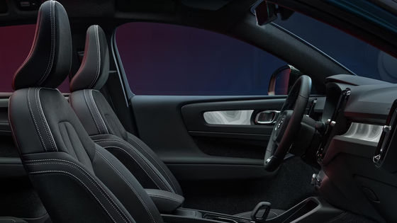 Новый электромобиль 5 дверей/5 мест SUV CROSSOVER Volvo C40 0,5h Время зарядки W 670 км Дальний пробег И 4,7 секунды 0-100 км / ч ускорение