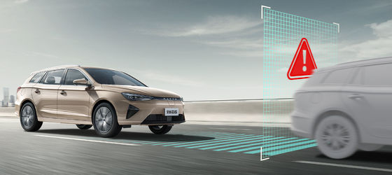 NEDC501Km Диапазон движения Roewe Ei5 MPV Чистые электрические транспортные средства Максимальная скорость 185 км/ч 8,3 сек 0-100 км/ч Ускорение