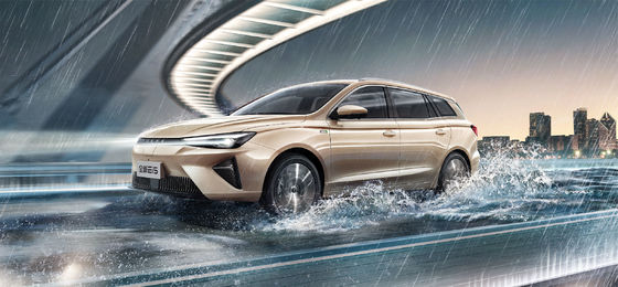 NEDC501Km Диапазон движения Roewe Ei5 MPV Чистые электрические транспортные средства Максимальная скорость 185 км/ч 8,3 сек 0-100 км/ч Ускорение