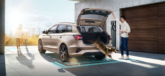 NEDC501Km Диапазон движения Roewe Ei5 MPV Чистые электрические транспортные средства Максимальная скорость 185 км/ч 8,3 сек 0-100 км/ч Ускорение