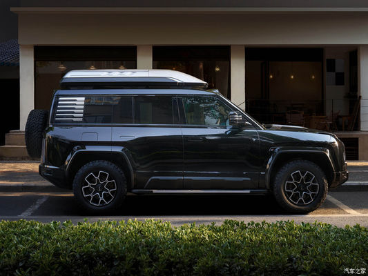 Пре-продажа 2024 Пекинский автосалон BYD Янванг U8 2024 Роскошный внедорожник 1197hp 4Мотор 4wd Электромобиль Byd U8 Гибридный