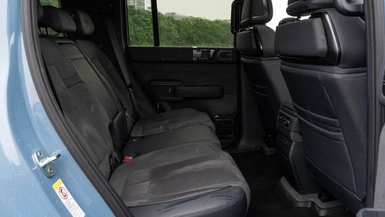 Новейший выпущенный BYD Leopard FANGCHENGBAO 5 2024 PHEV Электромобиль 4,8 с 0-100 км / ч Ускорение 125 км CLTC Новый EV CAR