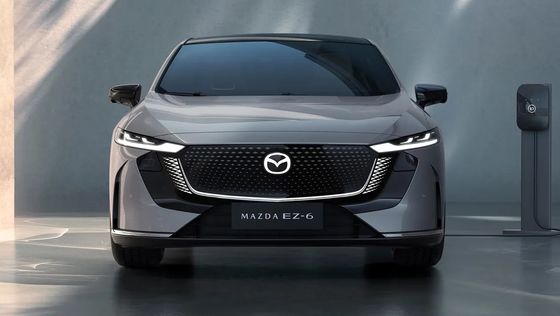 Первый чисто электрический автомобиль Mazda EZ-6 - это гладкий заднеприводный салон с