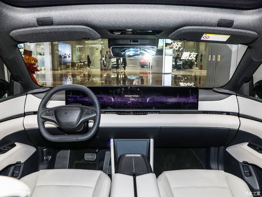 Автономный робот 2024 Jiyue01 200кВт Моторная мощность 272 л.с. 550 км CLTC Дальность полного электромобиля с максимальной скоростью 200 км/ч