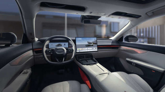 Мощный новый гибридный автомобиль LYNK&CO 07 EM-P с 163 л.с. и 255 Нм крутящего момента и 160 кВт мотора и 3 скоростной коробкой передач DHT