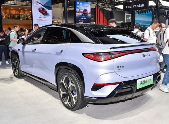 Новый электромобиль PURE BYD Sea lion 07 с BYD e-платформой 3.0 EV архитектурой 210 км/ч максимальная скорость и 231P.s мощность двигателя