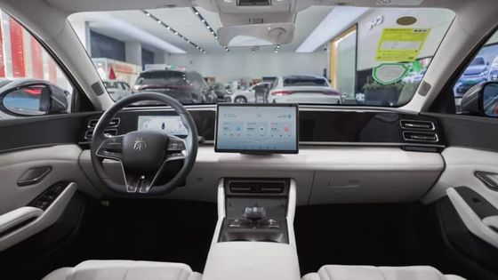 Новый гибридный автомобиль 2024 BYD Qin L Dm-i 1.5T 101Ps.L4 двигатель с 218Ps электрический двигатель мощность 180 км / ч максимальная скорость