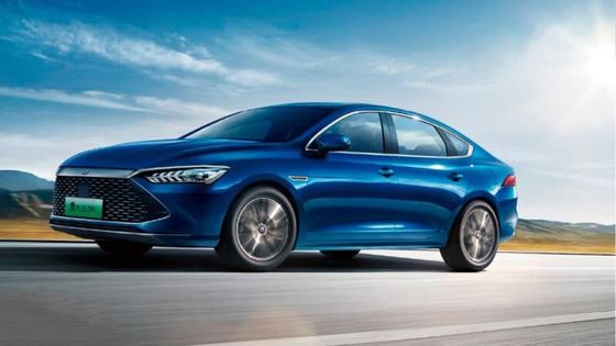 Новый гибридный автомобиль 2024 BYD Qin L Dm-i 1.5T 101Ps.L4 двигатель с 218Ps электрический двигатель мощность 180 км / ч максимальная скорость