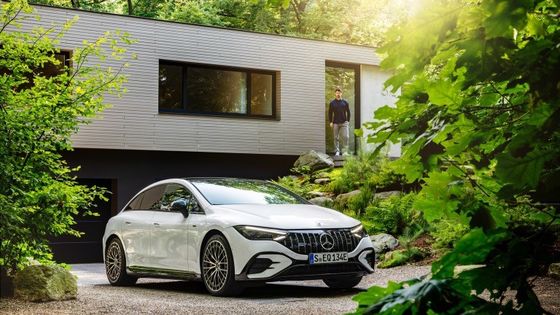 Электрическое транспортное средство с большой дальностью действия Mercedes-Benz EQE AMG 53 4MATIC+ с мощностью двигателя 460kw/625P.s 220 км/ч максимальная скорость