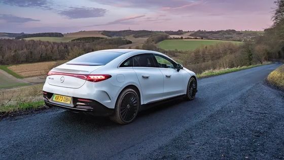 Самое привлекательное электромобиль Mercedes-Benz EQE 300 Седан 525 км диапазон 180кВ / 245P.s мощность w 210 км / ч максимальная скорость